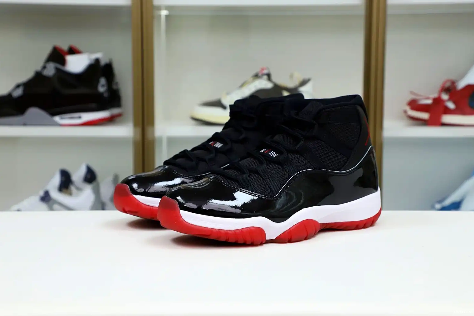 2019 'BRED' Kimikick JORDAN RETRO AIR 11 0805